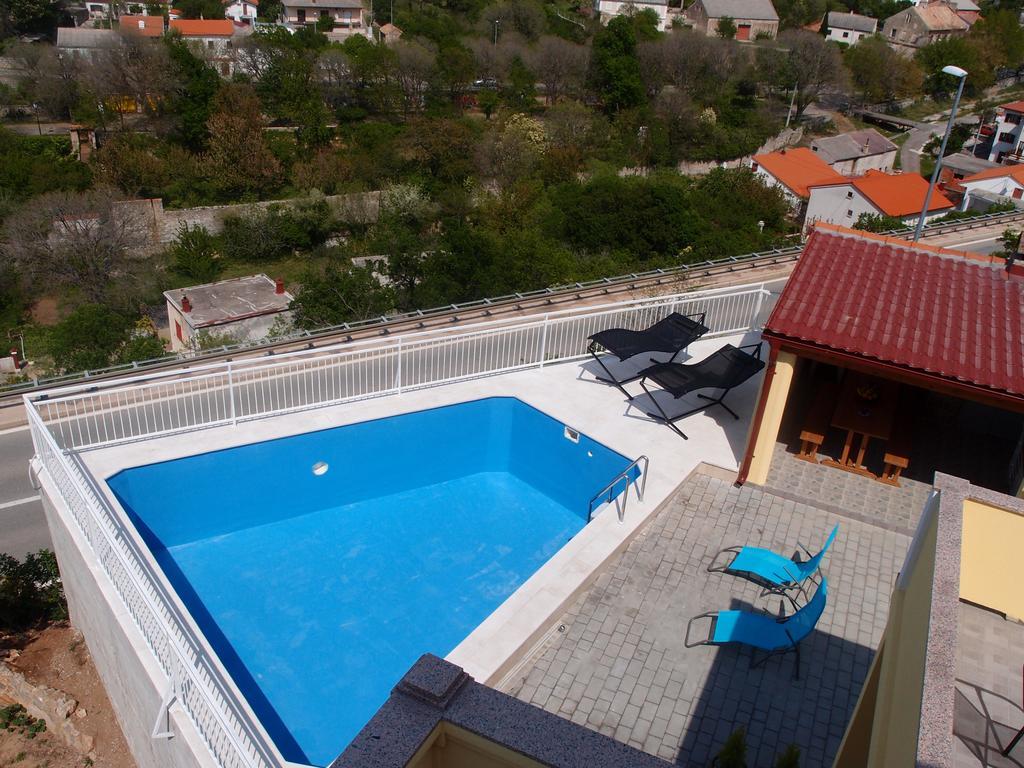 Apartments Zora Senj  Bagian luar foto