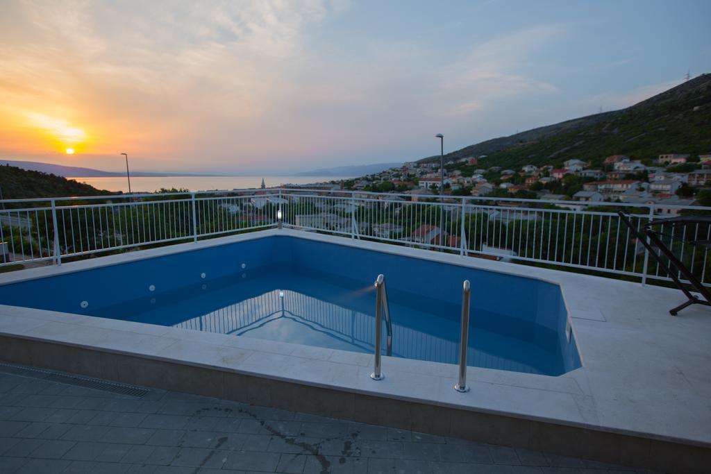 Apartments Zora Senj  Bagian luar foto