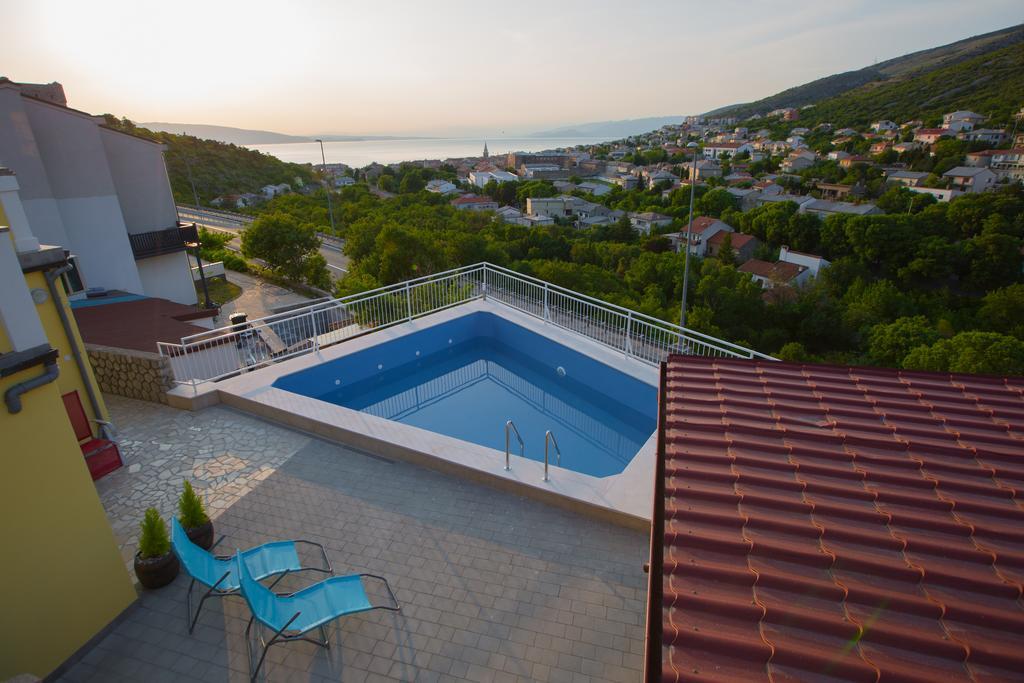 Apartments Zora Senj  Bagian luar foto