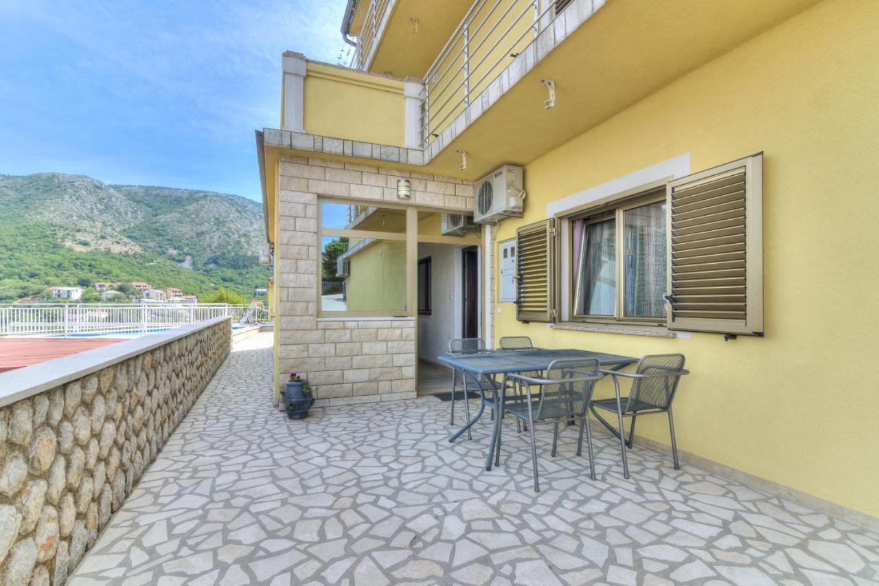 Apartments Zora Senj  Bagian luar foto